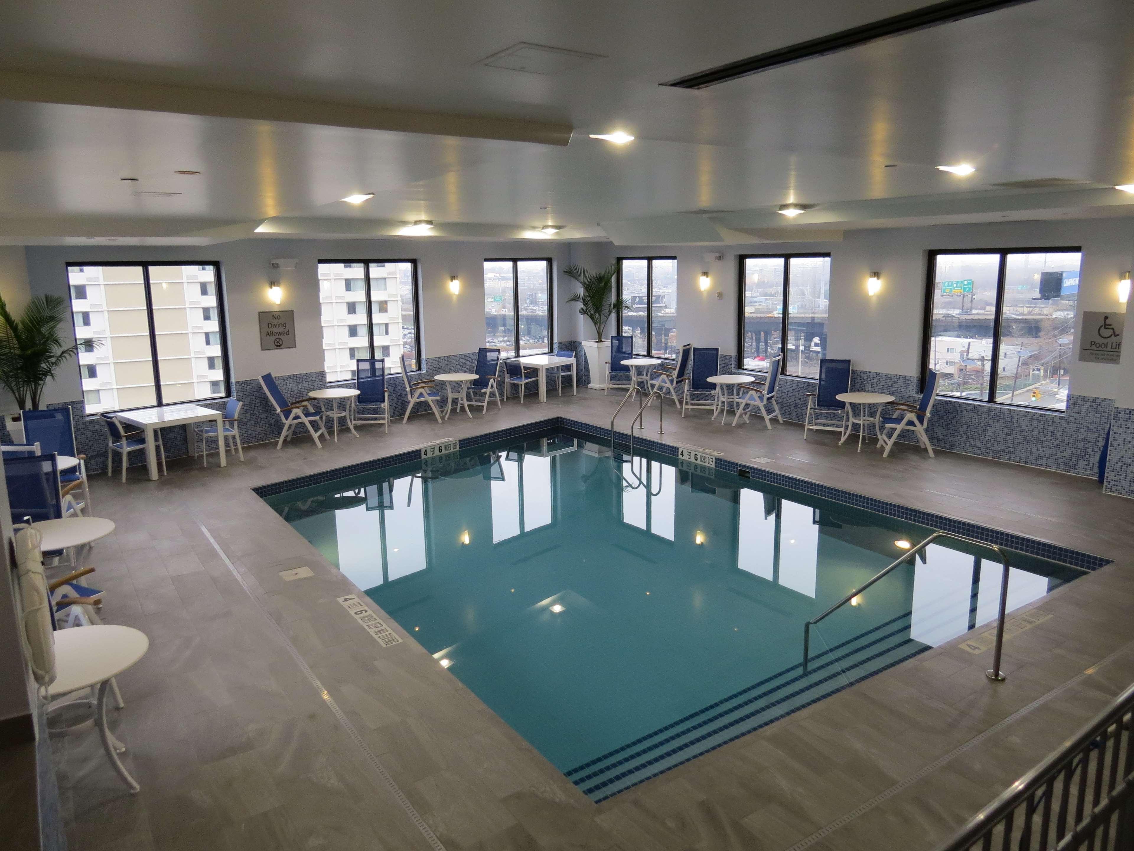 Hotel Western Premier Nyc Gateway