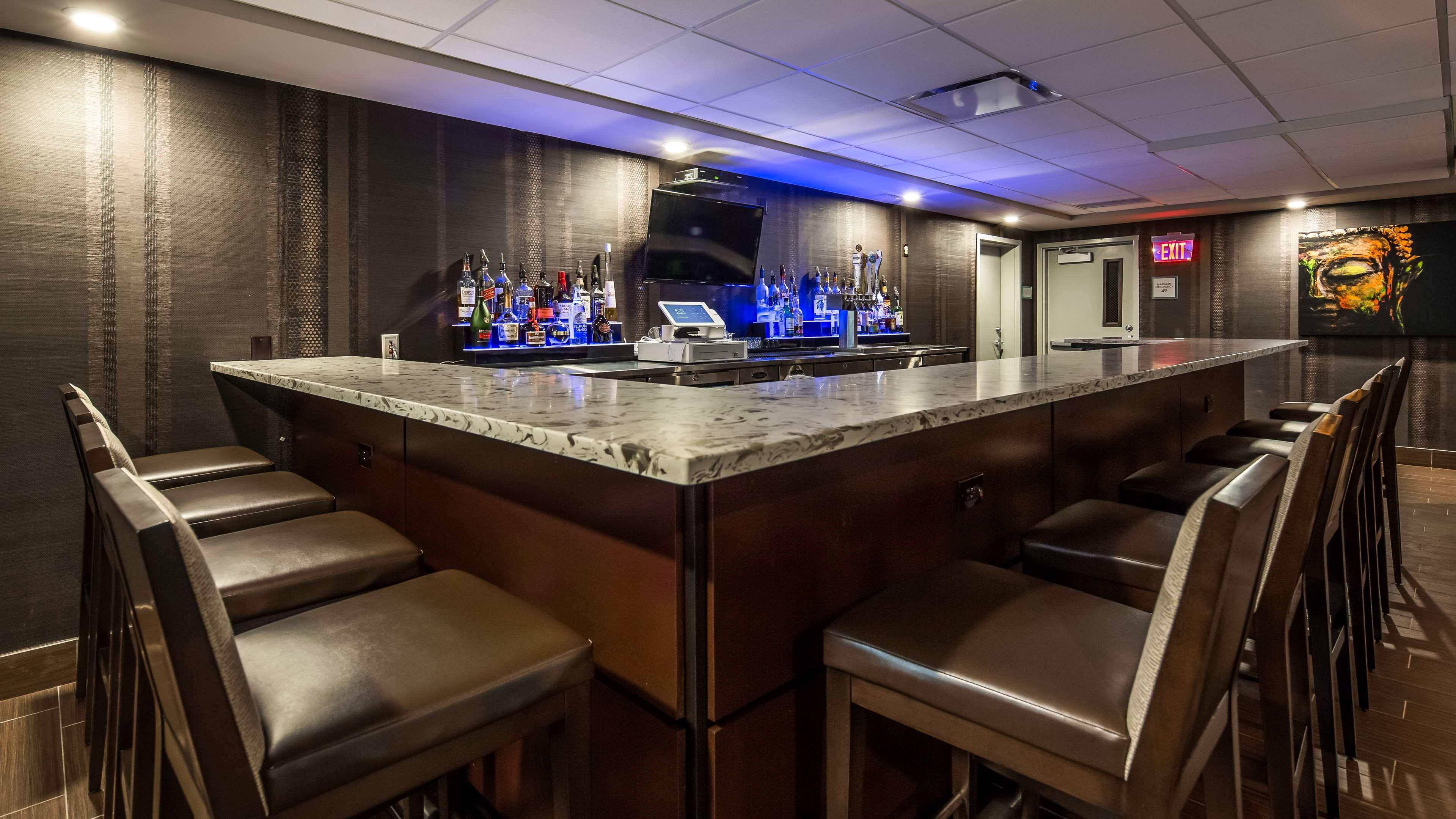 Western Premier Nyc Gateway Hotel