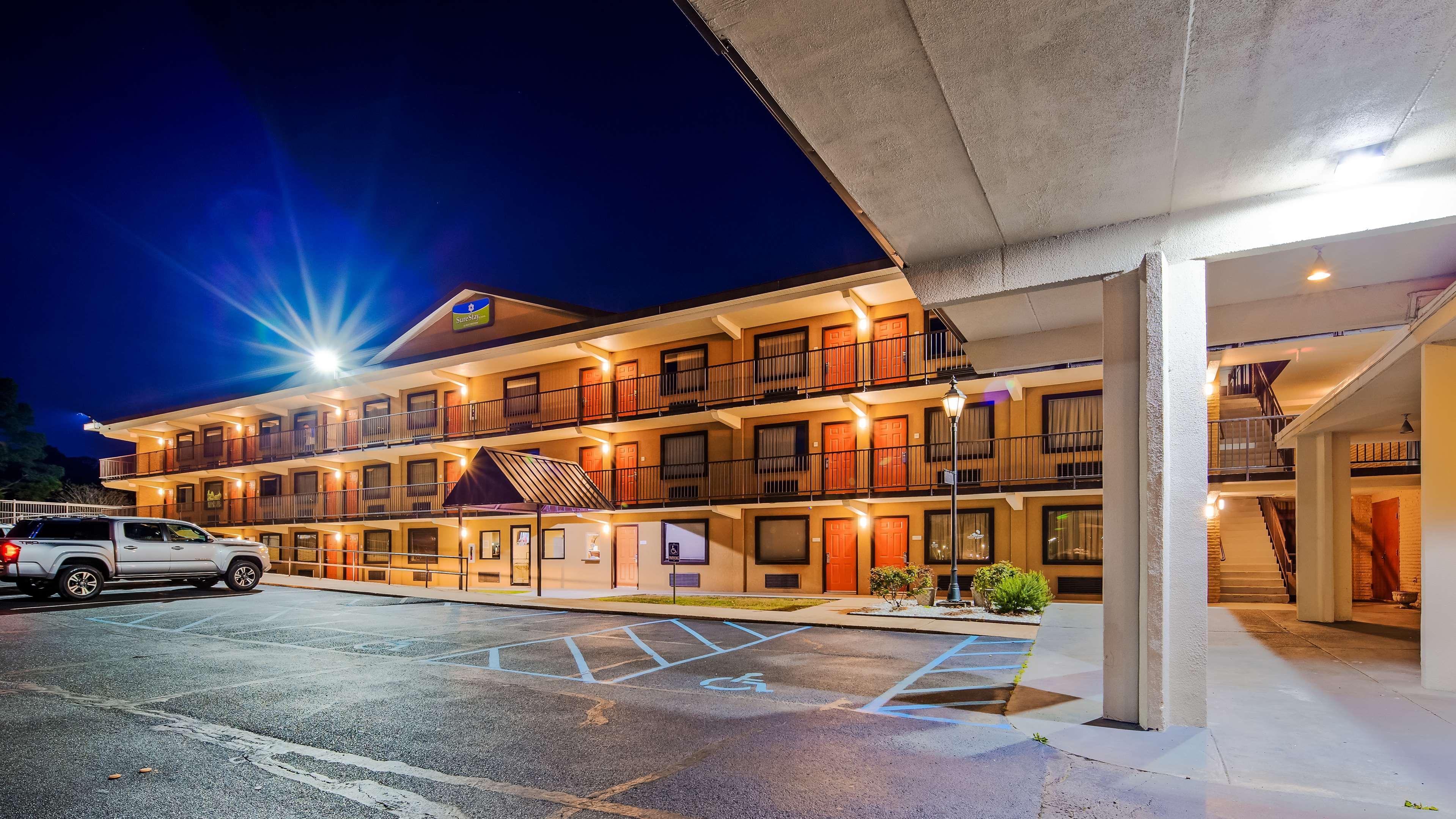 Western Premier Nyc Gateway 3*