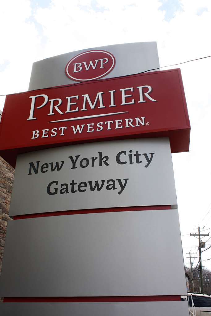 Western Premier Nyc Gateway