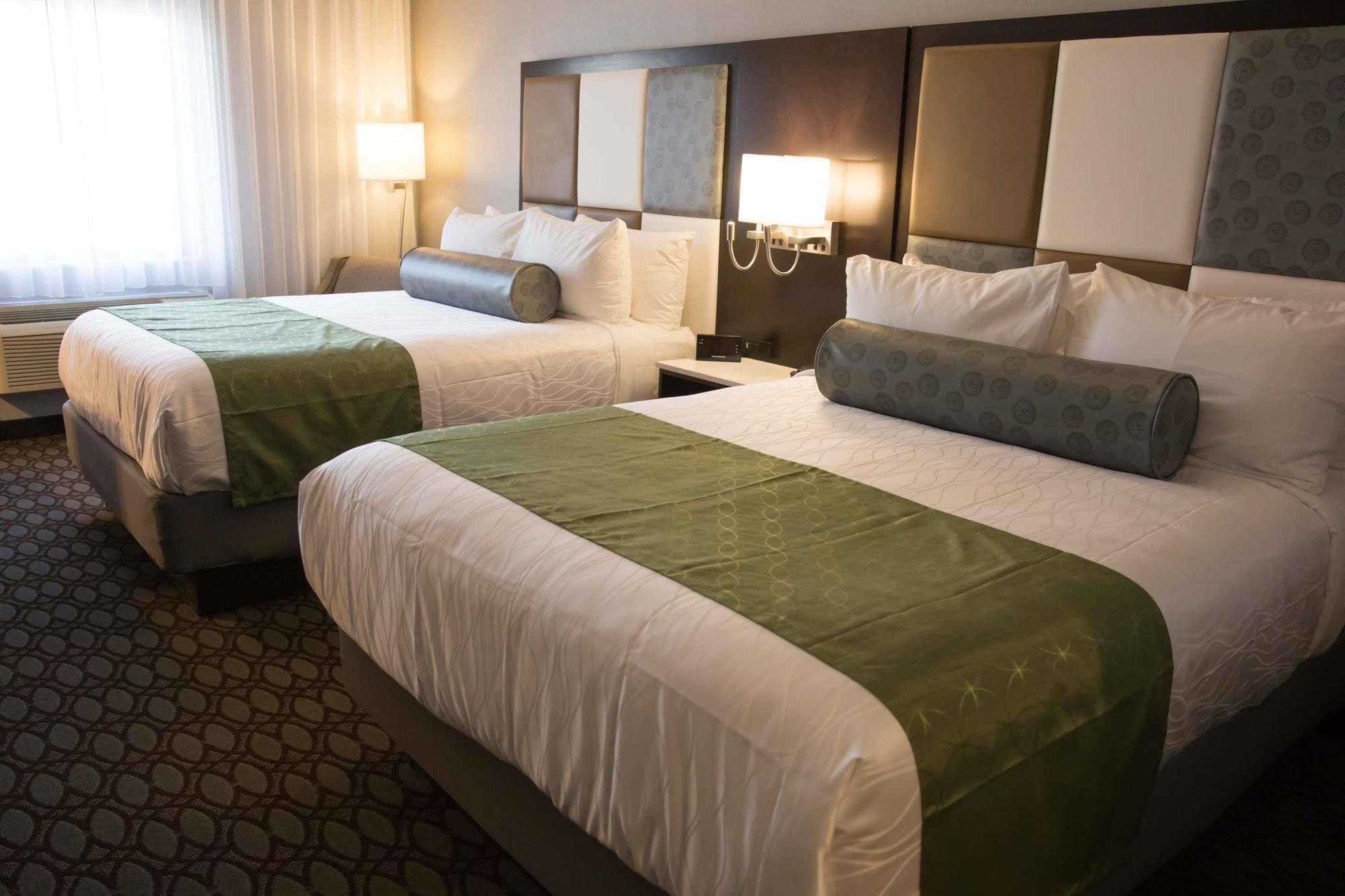 Western Premier Nyc Gateway Hotel